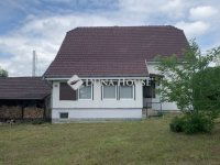 Eladó családi ház, Dányon 65 M Ft, 4 szobás