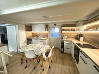 Eladó családi ház, Pécsett 89.9 M Ft, 3 szobás