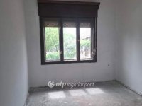 Eladó családi ház, Jászkisérén 9.5 M Ft, 2 szobás