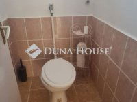 Eladó családi ház, Monoron 114.9 M Ft, 3 szobás