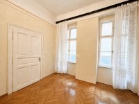 Eladó téglalakás, Budapesten, VI. kerületben 70.9 M Ft, 2 szobás