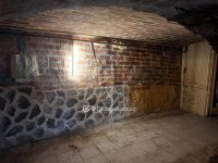 Eladó családi ház, Villányban 22 M Ft, 5 szobás