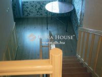 Eladó családi ház, Nagykovácsiban 156 M Ft, 5 szobás