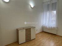 Eladó téglalakás, Szegeden 42.5 M Ft, 2 szobás