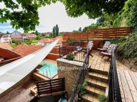 Eladó családi ház, Balatonalmádiban 239.9 M Ft, 6 szobás