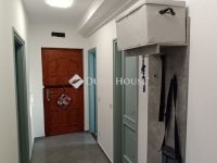 Eladó téglalakás, Kecskeméten 65 M Ft, 4 szobás