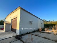 Eladó ipari ingatlan, Zagyvaszántón 199.7 M Ft