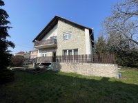 Eladó családi ház, Várpalotán 87.9 M Ft, 4 szobás