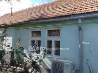 Eladó családi ház, Jászberényben 28 M Ft, 1+1 szobás