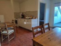 Eladó téglalakás, Pécsett 110 M Ft, 5 szobás