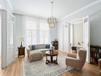 Eladó téglalakás, VI. kerületben 215 M Ft, 4 szobás