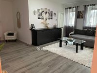 Eladó téglalakás, Fertőszentmiklóson 79.9 M Ft, 1+2 szobás