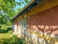 Eladó családi ház, Előszálláson 23 M Ft, 2 szobás