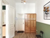 Eladó téglalakás, VI. kerületben 118 M Ft, 3 szobás