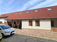 Eladó ikerház, Székesfehérvárott 129.9 M Ft, 2+2 szobás