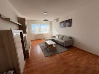 Kiadó panellakás, albérlet