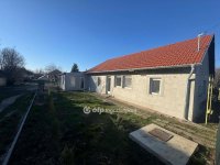 Eladó családi ház, Tápiógyörgyén 29.9 M Ft, 2 szobás