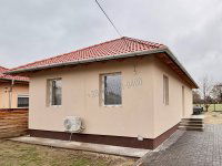 Eladó családi ház