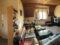 Eladó családi ház, Dunakeszin 190 M Ft, 6 szobás