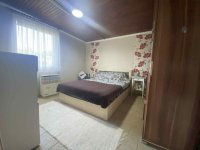 Eladó családi ház, Decsen 26.5 M Ft, 2 szobás