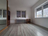 Eladó családi ház, Dunaharasztin 104.9 M Ft, 7 szobás