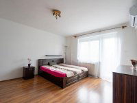 Eladó téglalakás, II. kerületben 74.9 M Ft, 1 szobás