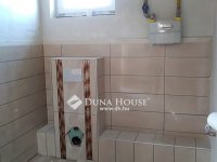 Eladó családi ház, Kápolnásnyéken 89.9 M Ft, 4 szobás