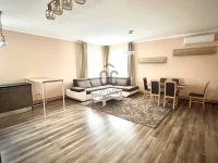 Kiadó téglalakás, albérlet