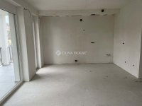 Eladó téglalakás, Pécsett 125.548 M Ft, 3 szobás