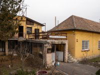 Eladó ikerház, III. kerületben, Széchenyi utcában 140 M Ft