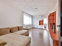 Eladó panellakás, III. kerületben 70 M Ft, 1+2 szobás