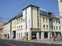 Eladó üzlethelyiség