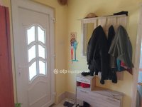 Eladó családi ház, Tiszapüspökin 21.5 M Ft, 3 szobás