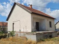 Eladó családi ház, Csongrádon 23.5 M Ft, 3 szobás