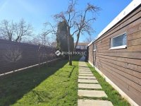 Eladó családi ház, Pécsett 124.9 M Ft, 6 szobás