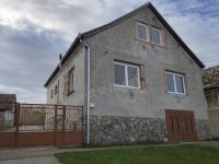 Eladó családi ház, Sombereken 40 M Ft, 8 szobás
