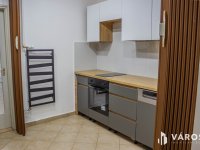 Kiadó téglalakás, albérlet, Szegeden 220 E Ft / hó, 1+2 szobás