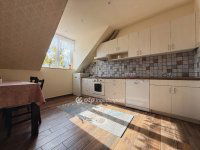 Eladó téglalakás, Pilisvörösváron 67.5 M Ft, 2 szobás