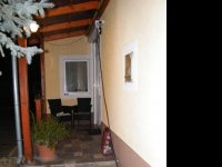 Eladó családi ház, Dunaújvárosban 90 M Ft, 3 szobás