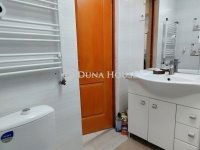 Eladó családi ház, Vecsésen 67 M Ft, 3 szobás