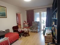 Eladó panellakás, Szegeden 49.5 M Ft, 1+2 szobás