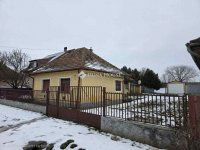 Eladó családi ház, Turán 33.9 M Ft, 3 szobás