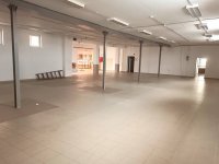 Kiadó üzlethelyiség, Újhartyánon 600 E Ft / hó