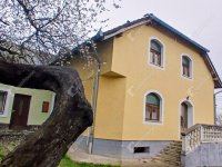 Eladó téglalakás, Galambokon 75 M Ft, 10 szobás