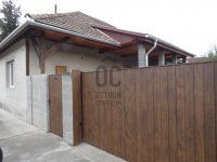 Eladó családi ház, Szigetbecsén 92 M Ft, 4 szobás