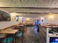 Eladó üzlethelyiség