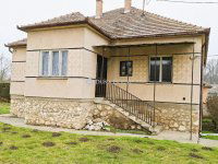 Eladó családi ház