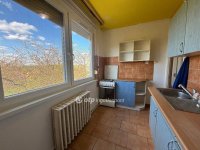 Eladó panellakás, Békésen 13.5 M Ft, 2 szobás