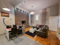 Kiadó téglalakás, albérlet, VI. kerületben, Király utcában