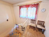 Eladó családi ház, Szolnokon 95 M Ft, 9 szobás